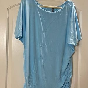 New w/o tag size XXL light blue blouse by Johnny